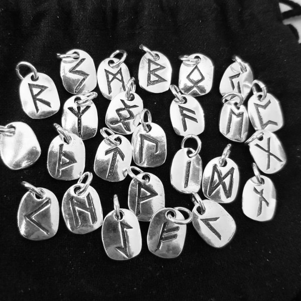Frère Futhark Rune Charms, Sterling Argent