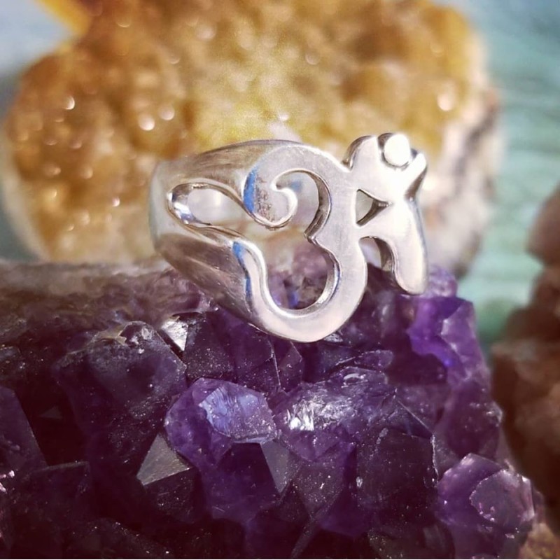 Om Ring, Sterling Om Ring, Sterling