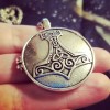 Médaillon de Mjolnir pour le marteau de Thor Médaillon de Mjolnir pour le marteau de Thor
