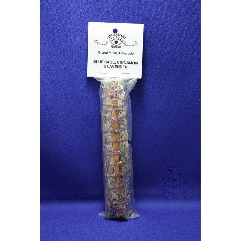 Paquet de fines herbes : Sage, Cannelle et lavande Paquet de fines herbes : Sage, Cannelle et lavande