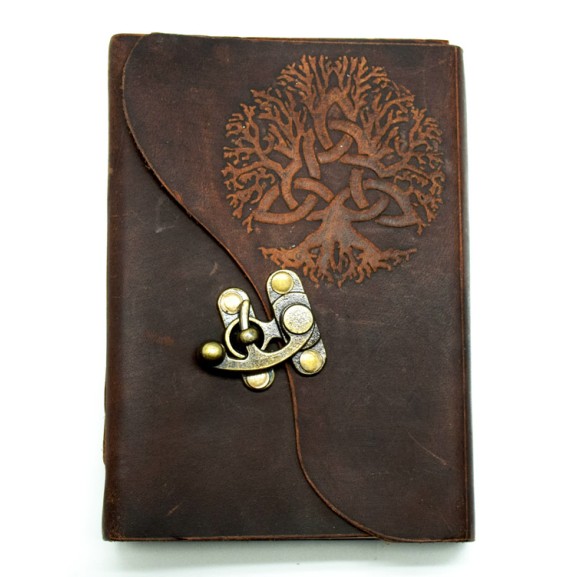 Journal en cuir d’arbre de Triquetra Journal en cuir d’arbre de Triquetra