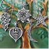 La collection de colliers Sacred Grove La collection de colliers Sacred Grove