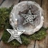 La collection de colliers Sacred Grove La collection de colliers Sacred Grove