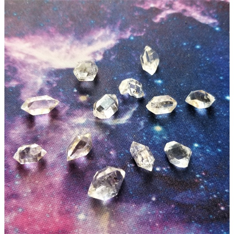 Spécimen de diamant Herkimer, moyen Spécimen de diamant Herkimer, moyen