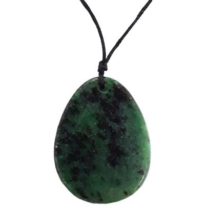 Pendentif ovale en pierre: Ruby Zoisite Pendentif ovale en pierre: Ruby Zoisite