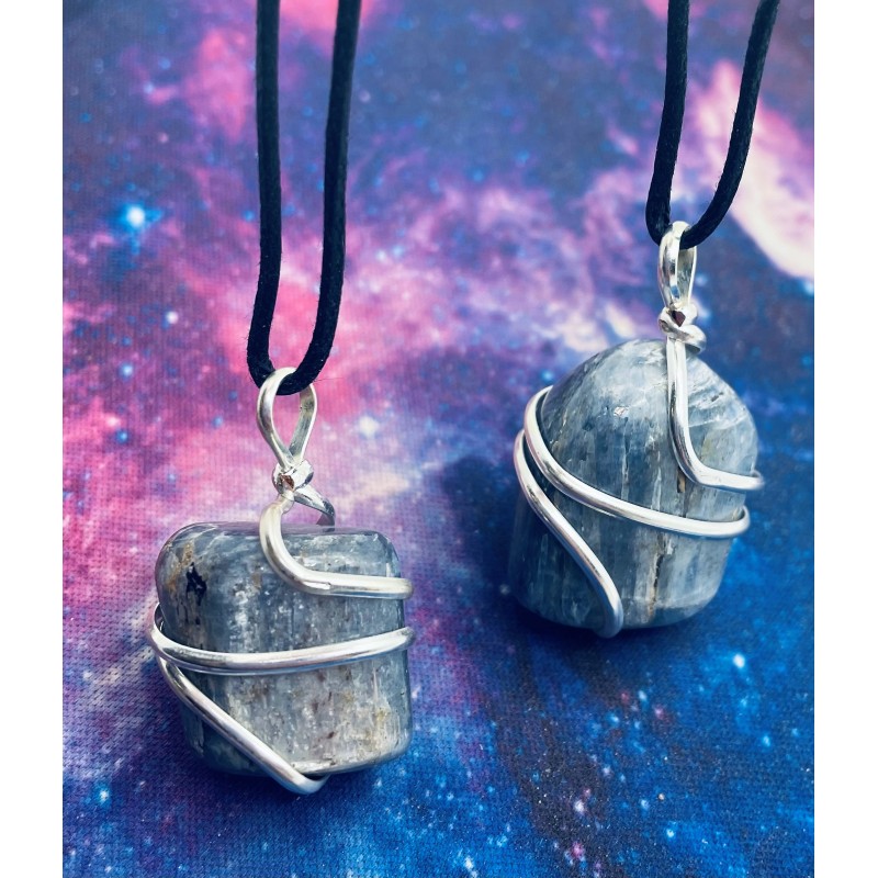 Pendentif Wrap Kyanite Bleu Pendentif Wrap Kyanite Bleu