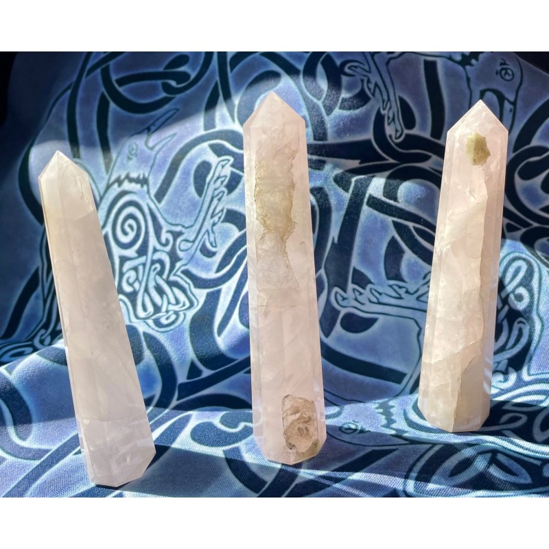 Point debout en quartz rose Point debout en quartz rose