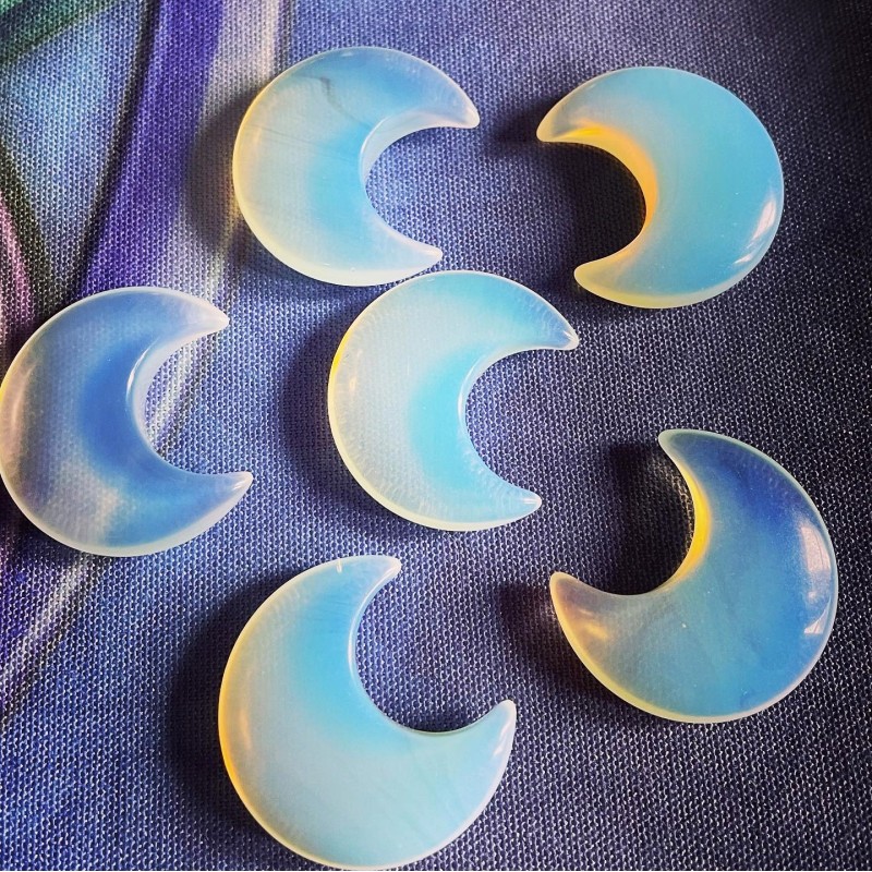 Lune de poche, Opalite Lune de poche, Opalite