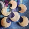 Lune de poche, quartz rose Lune de poche, quartz rose