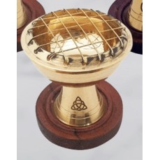 Brûleur d’encens au charbon de bois en laiton, Triquetra Brûleur d’encens au charbon de bois en laiton, Triquetra