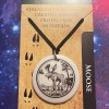 Pendentif totémique en poterie : Moose 2 Pendentif totémique en poterie : Moose 2