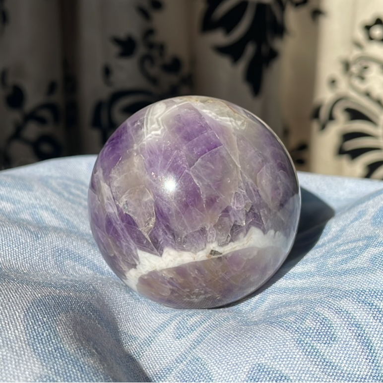Améthyste Sphère A ~ Méditation, Paix Améthyste Sphère A ~ Méditation, Paix