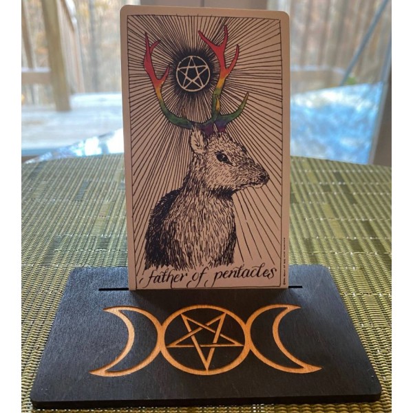 Tarot & Oracle Card Holder: Black, Triple Pentacle Moon - 1 Card