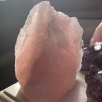 Pièce décoratrice en quartz rose, spécimen B