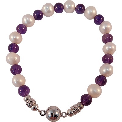 River Pearl & Amethyst Bracelet River Pearl & Amethyst Bracelet