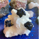 Spécimens d’azurite bleue