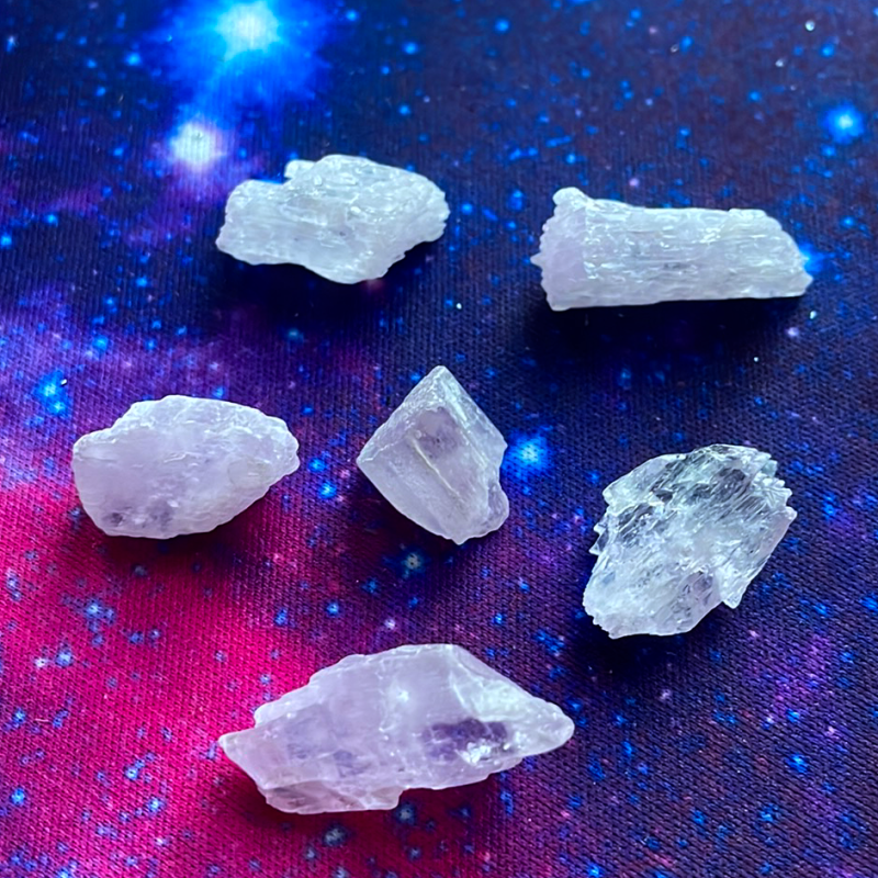 Spécimens de Kunzite rose Spécimens de Kunzite rose