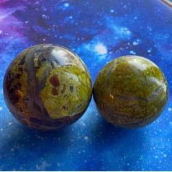 Sphère d’opale verte