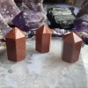 Point de cristal sur pied - Goldstone Point de cristal sur pied - Goldstone