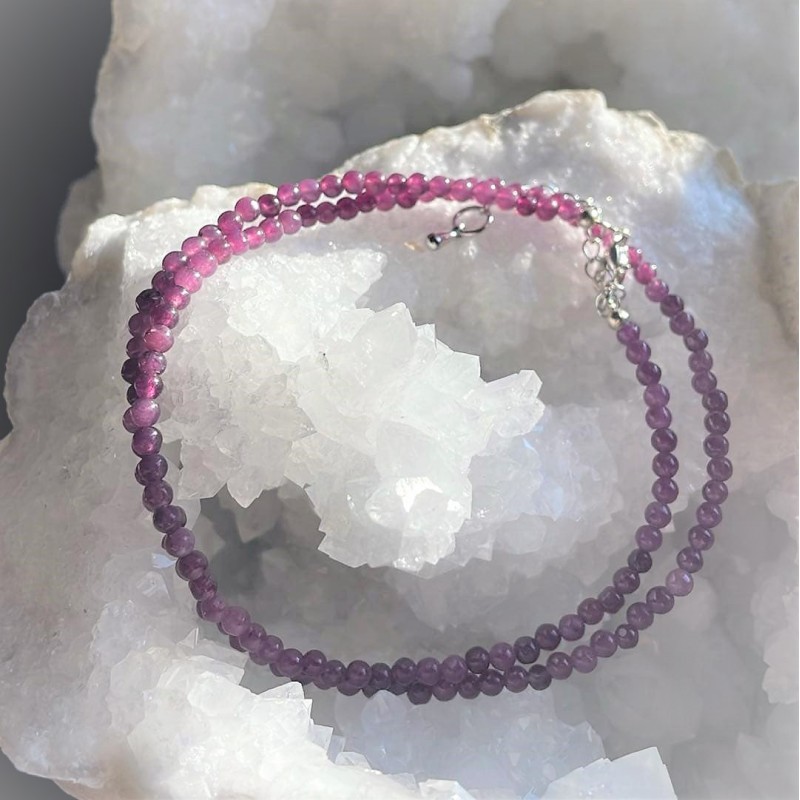 Chaîne de perles d’agate violette Chaîne de perles d’agate violette