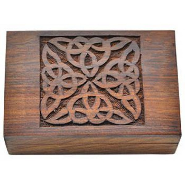 Boîte en bois de nœuds celtiques