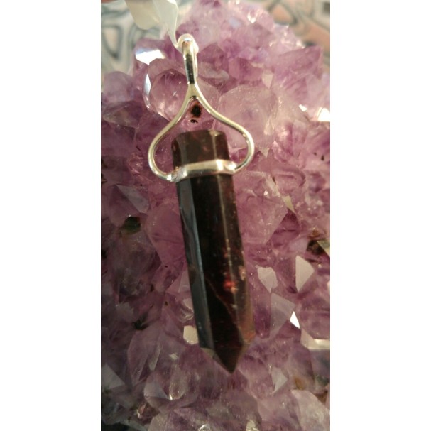 Pendentif grenat, Sterling Pendentif grenat, Sterling