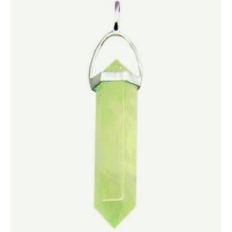 Nouveau pendentif de Jade (Serpentine) Nouveau pendentif de Jade (Serpentine)