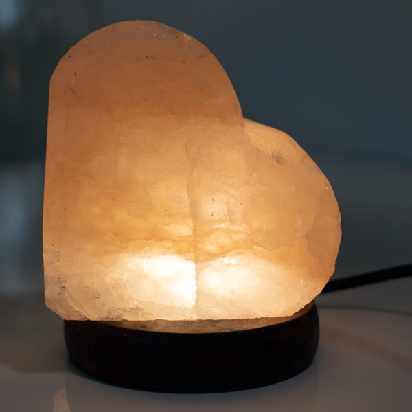 Lampe à sel de l’Himalaya (LED) Coeur Lampe à sel de l’Himalaya (LED) Coeur