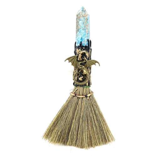 Besom d’autel : Dragon apatite Besom d’autel : Dragon apatite