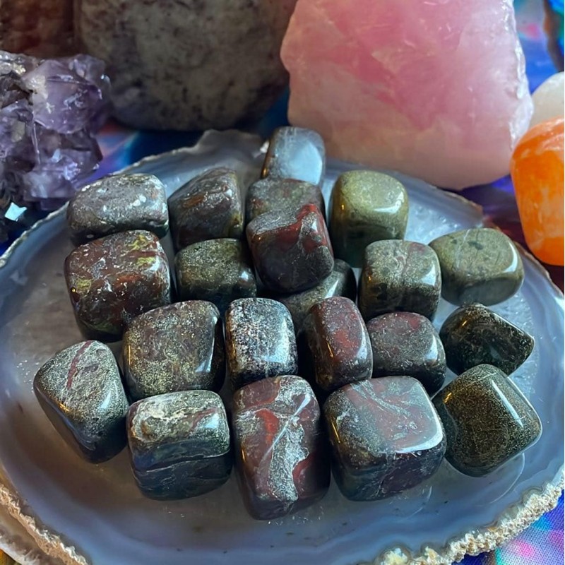 Dragon Bloodstone, Tombé Dragon Bloodstone, Tombé