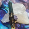 Genêt Besom : Apatite et améthyste Genêt Besom : Apatite et améthyste