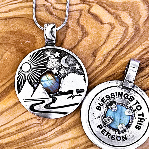 Pendentif Blessings - Bénédiction de la nature Pendentif Blessings - Bénédiction de la nature