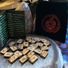 Ensemble de runes de chêne celtique Ensemble de runes de chêne celtique