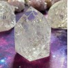 Pointes de cristal de quartz craquelé
