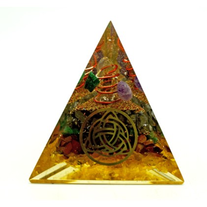 Orgone Pyramid, Triquetra