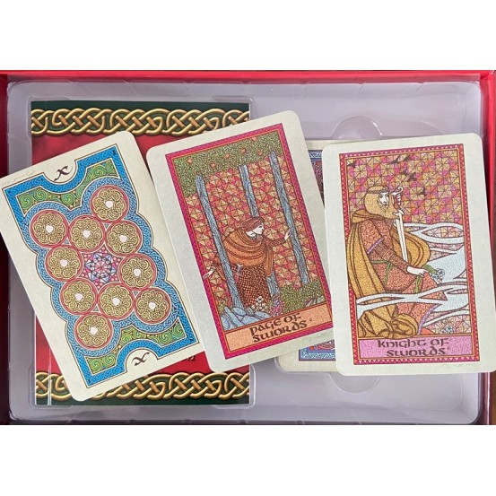 Set de Tarot Celtique - Courtney Davis & Helena Paterson - 1995 Set de Tarot Celtique - Courtney Davis & Helena Paterson - 1995