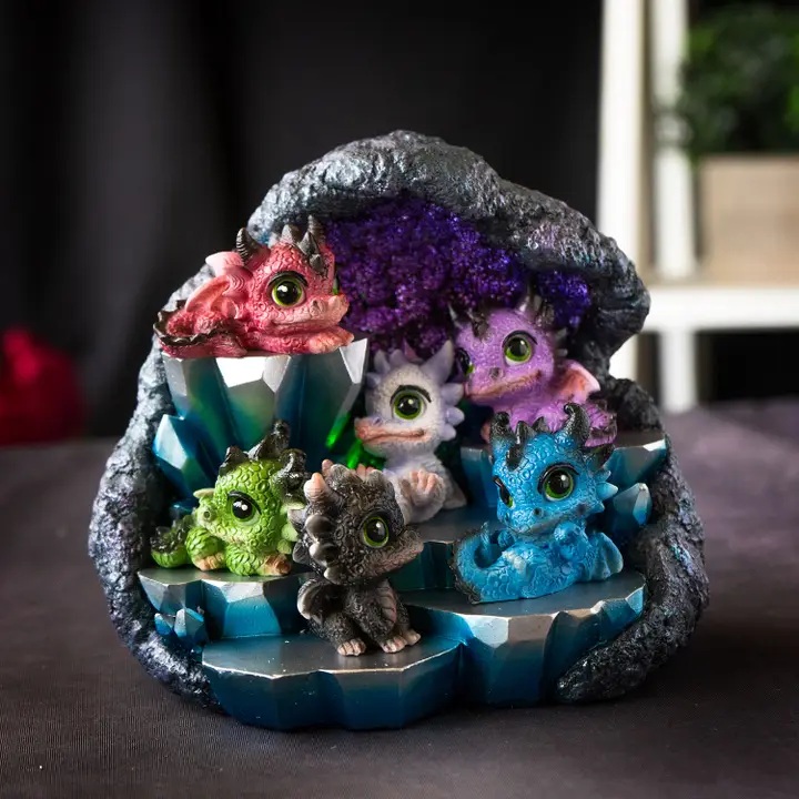 Baby Dragon Crystal Den Set Baby Dragon Crystal Den Set