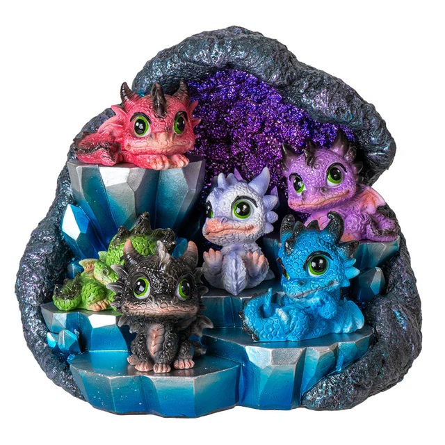 Baby Dragon Crystal Den Set