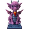 Elle est mignonne mais féroce - Statue de dragon Elle est mignonne mais féroce - Statue de dragon