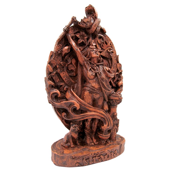 Statue de la déesse Aradia Statue de la déesse Aradia