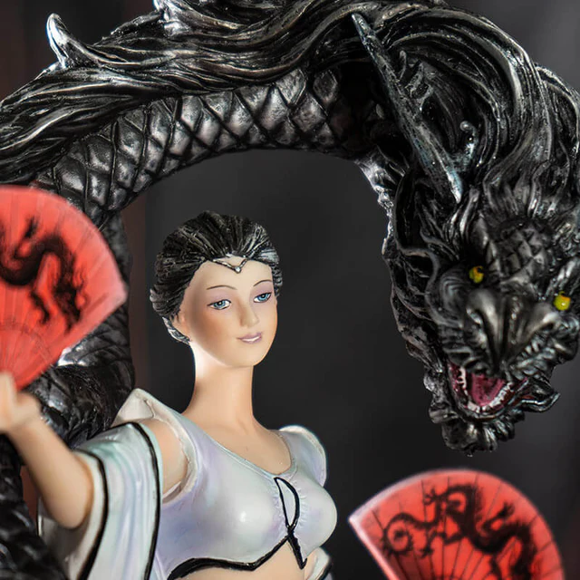 Danseuse de dragon Danseuse de dragon