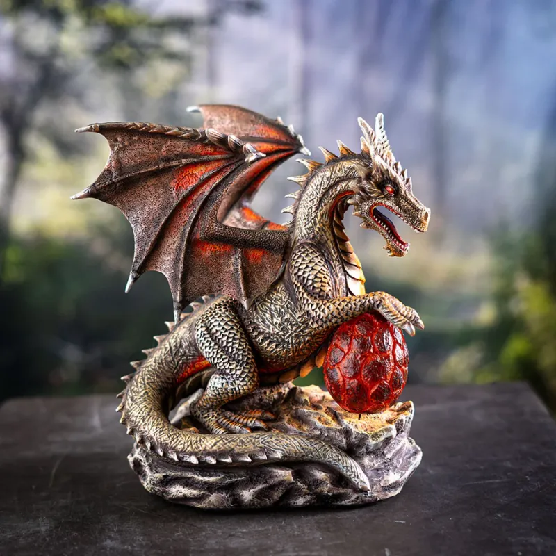 Dragon de feu avec oeuf LED Dragon de feu avec oeuf LED