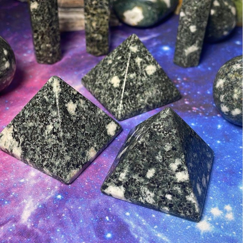 Preseli Bluestone Pyramid Preseli Bluestone Pyramid