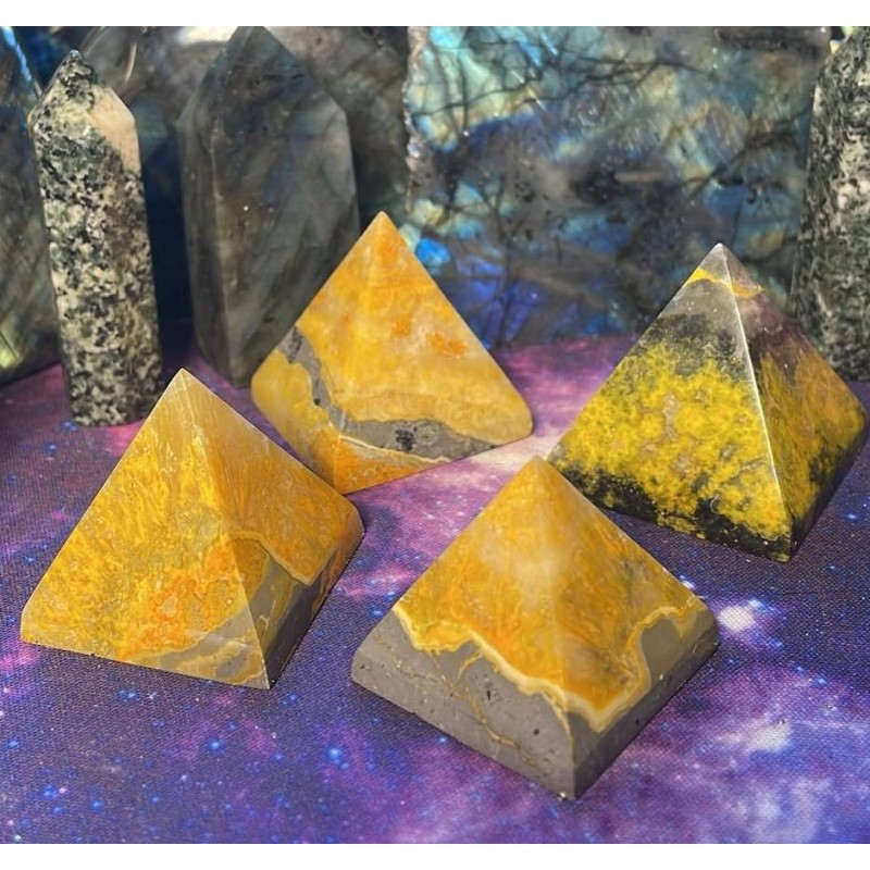 Bourdon jaspe pyramide spécimen Bourdon jaspe pyramide spécimen