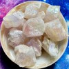 Cristal d’aura de quartz rose, brut Cristal d’aura de quartz rose, brut