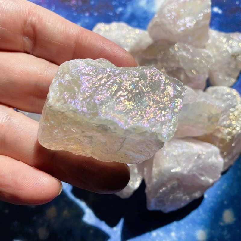 Cristal d’aura de quartz rose, brut Cristal d’aura de quartz rose, brut